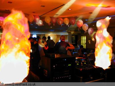 Disco Saunton Sands